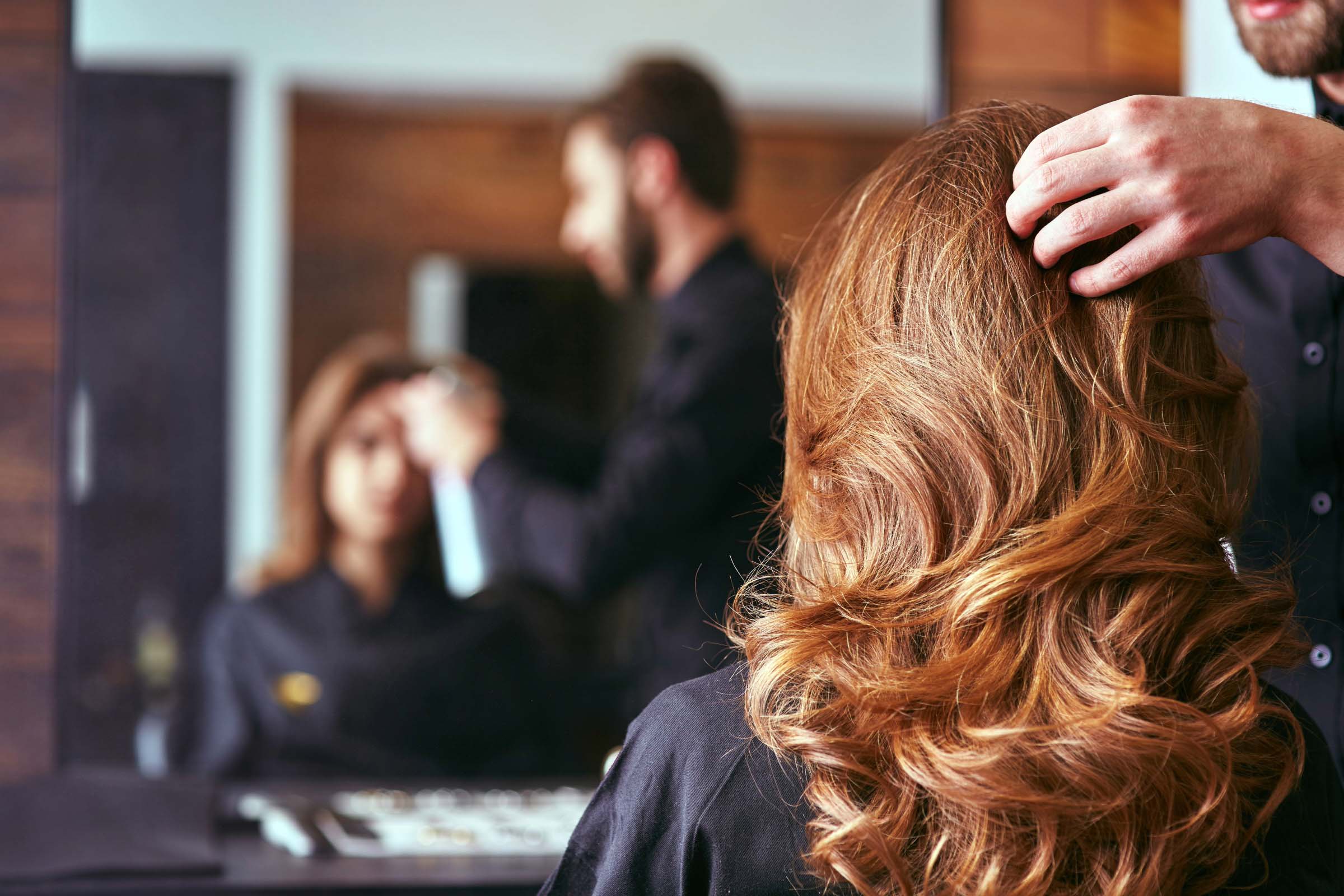 11 AI Tools Revolutionizing Salon Marketing Strategies
